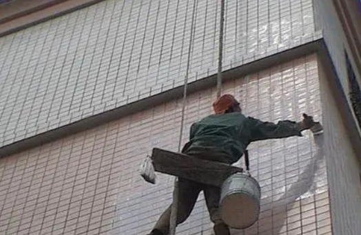 漯河市卫生间漏水维修公司分享下漯河市外墙防水的必要性。